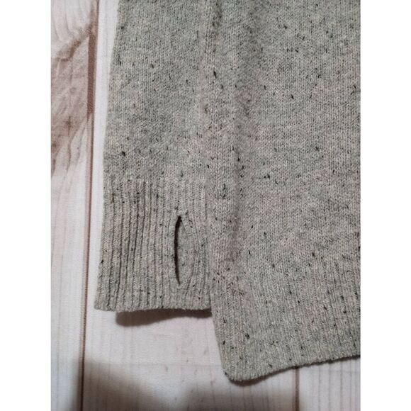 Torrid Sweater Ladies Large Torrid 0 Grey Crew Neck Cable Knit - Picture 4 of 7